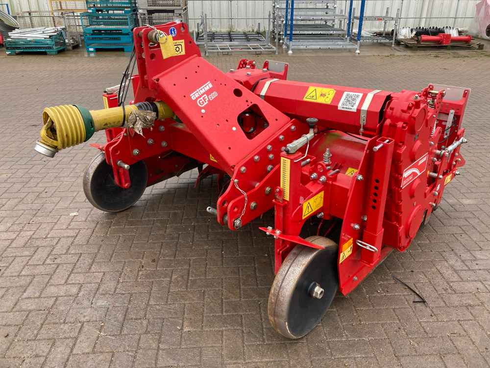 Grimme Grimme GF 200, 2 Row/ Single Bed, Hook Tine Tilla - Harvester: picture 1 Grimme Grimme GF 200, 2 Row/ Single Bed, Hook Tine Tilla - Harvester: picture 1