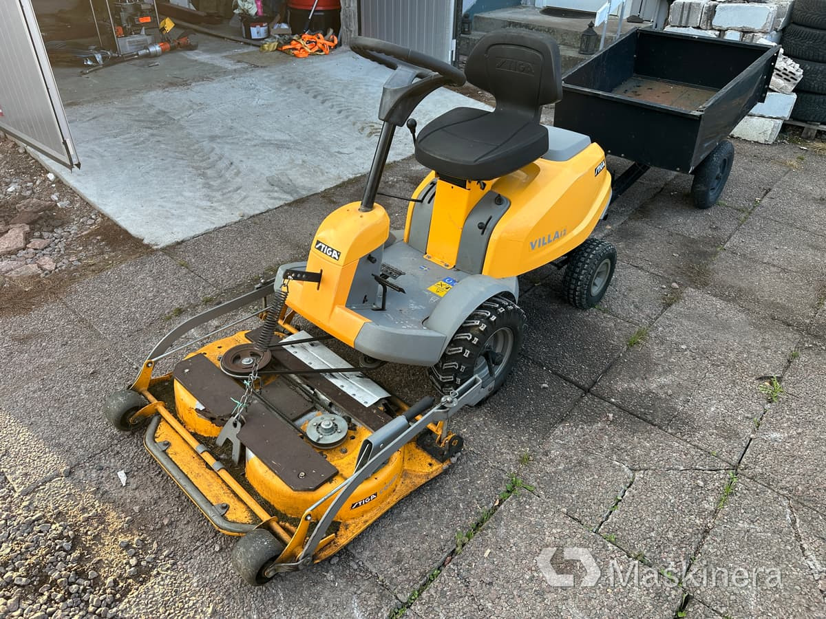 Åkgräsklippare Stiga Villa 12 med tillbehör - Garden mower: picture 4 Åkgräsklippare Stiga Villa 12 med tillbehör - Garden mower: picture 4