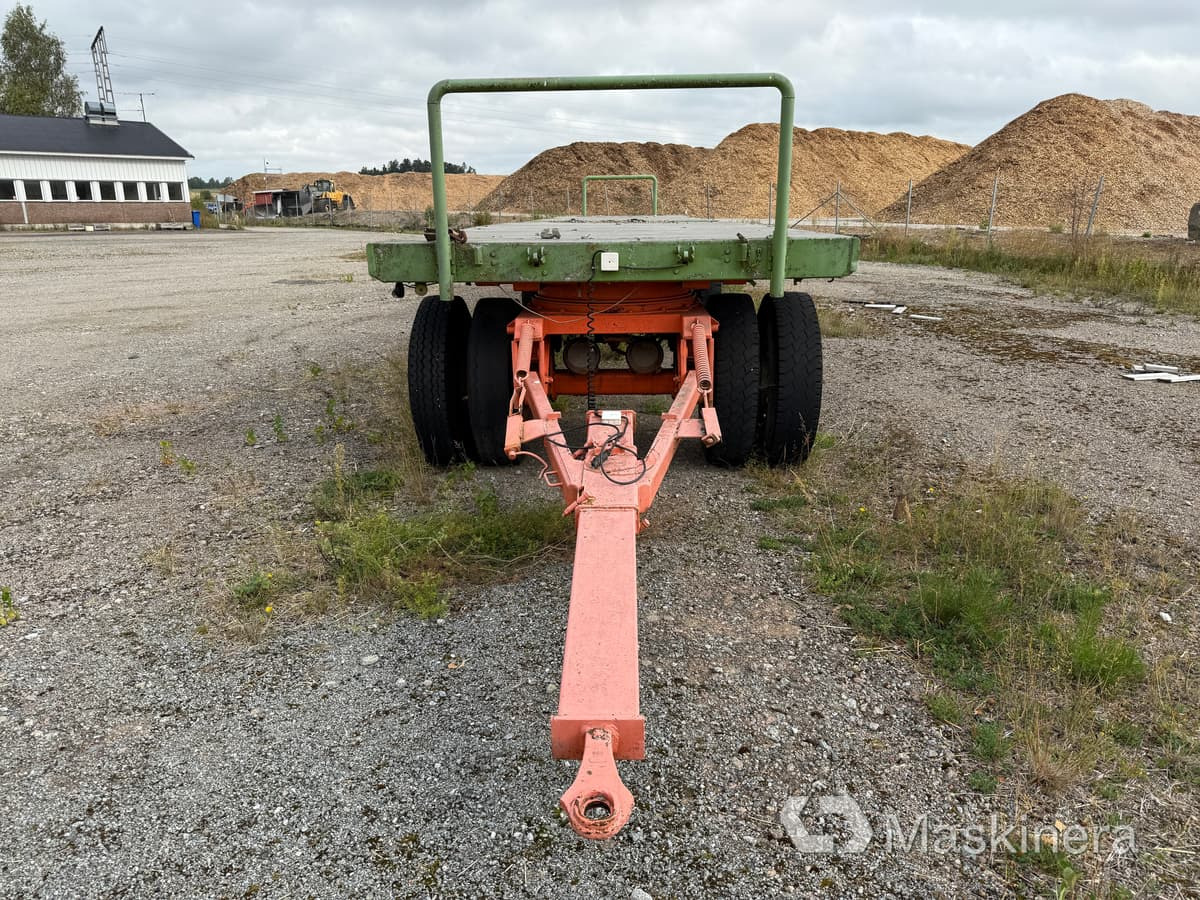 Balvagn 12m / Lastbilsflak Balvagn 12m / Lastbilssläp - Farm platform trailer: picture 2 Balvagn 12m / Lastbilsflak Balvagn 12m / Lastbilssläp - Farm platform trailer: picture 2