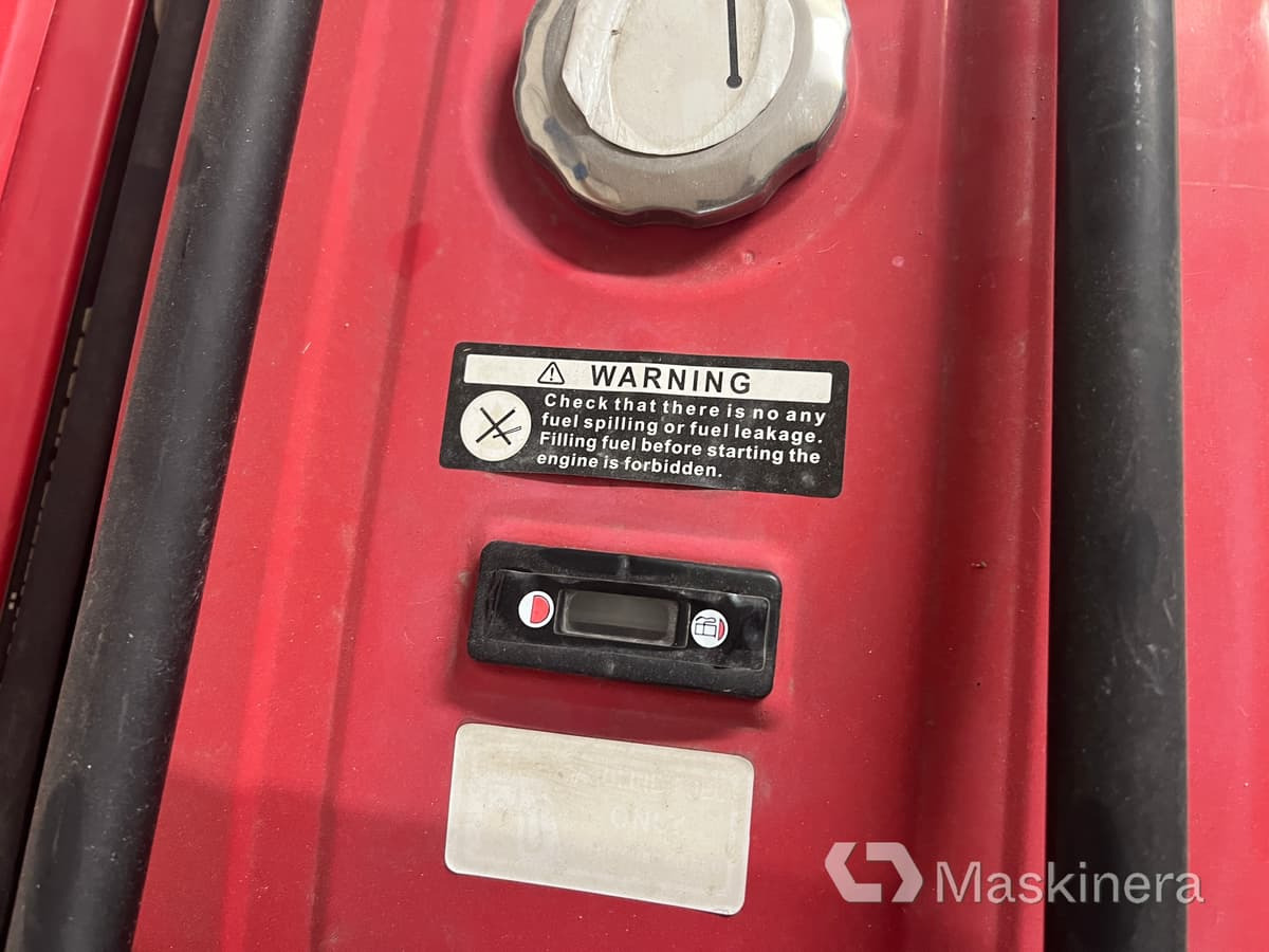 Elverk Huttenberg H8500W - Generator set: picture 3 Elverk Huttenberg H8500W - Generator set: picture 3