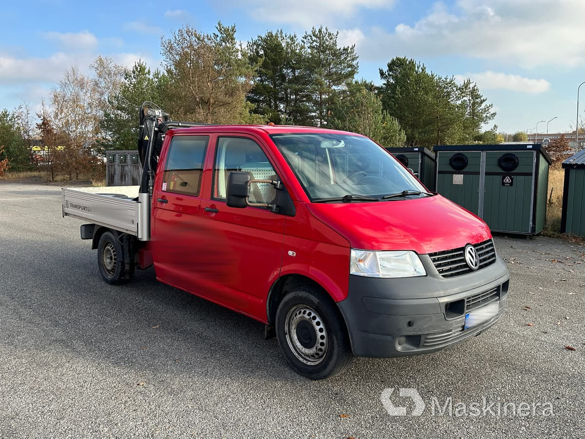 Flakbil Volkswagen Transporter T5 4wd + Kran - Small van: picture 1 Flakbil Volkswagen Transporter T5 4wd + Kran - Small van: picture 1