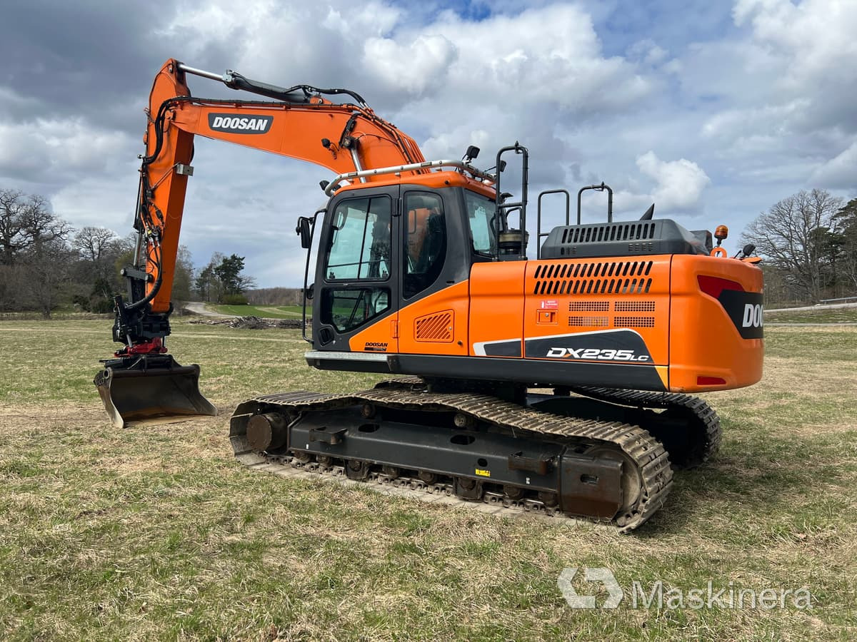 Grävmaskin Doosan DX235NLC-5 med grävsystem - Crawler excavator: picture 3 Grävmaskin Doosan DX235NLC-5 med grävsystem - Crawler excavator: picture 3