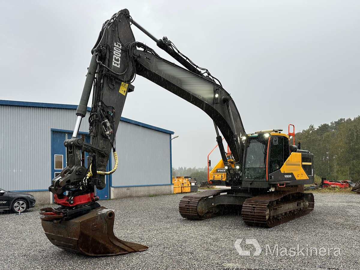 Grävmaskin Volvo EC300EL med maskinstyrning - Crawler excavator: picture 1 Grävmaskin Volvo EC300EL med maskinstyrning - Crawler excavator: picture 1