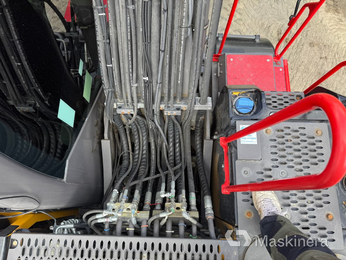 Crawler excavator Hjulgrävare Volvo EW160E med kärra: picture 47