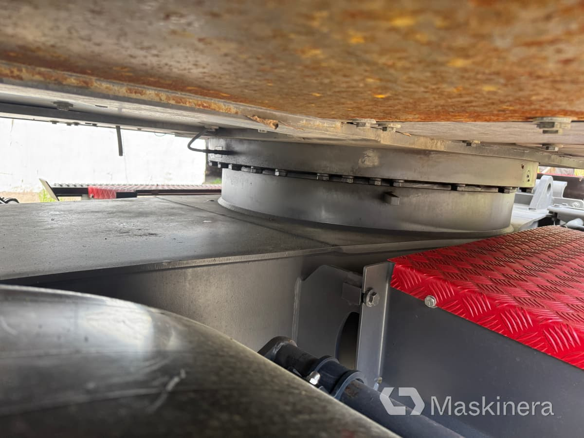 Crawler excavator Hjulgrävare Volvo EW160E med kärra: picture 39