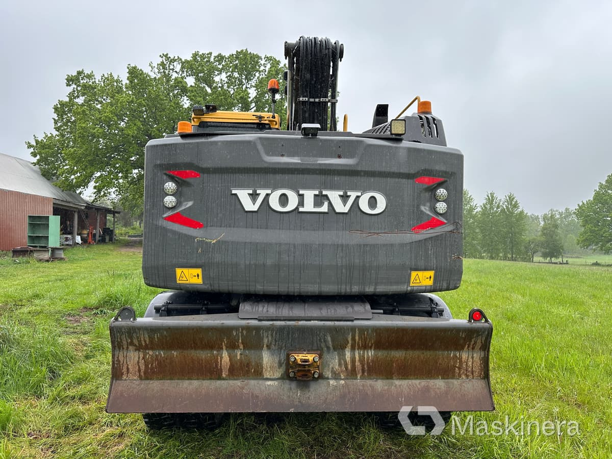 Hjulgrävare Volvo EW160E med vagn och redskap - Crawler excavator: picture 4 Hjulgrävare Volvo EW160E med vagn och redskap - Crawler excavator: picture 4