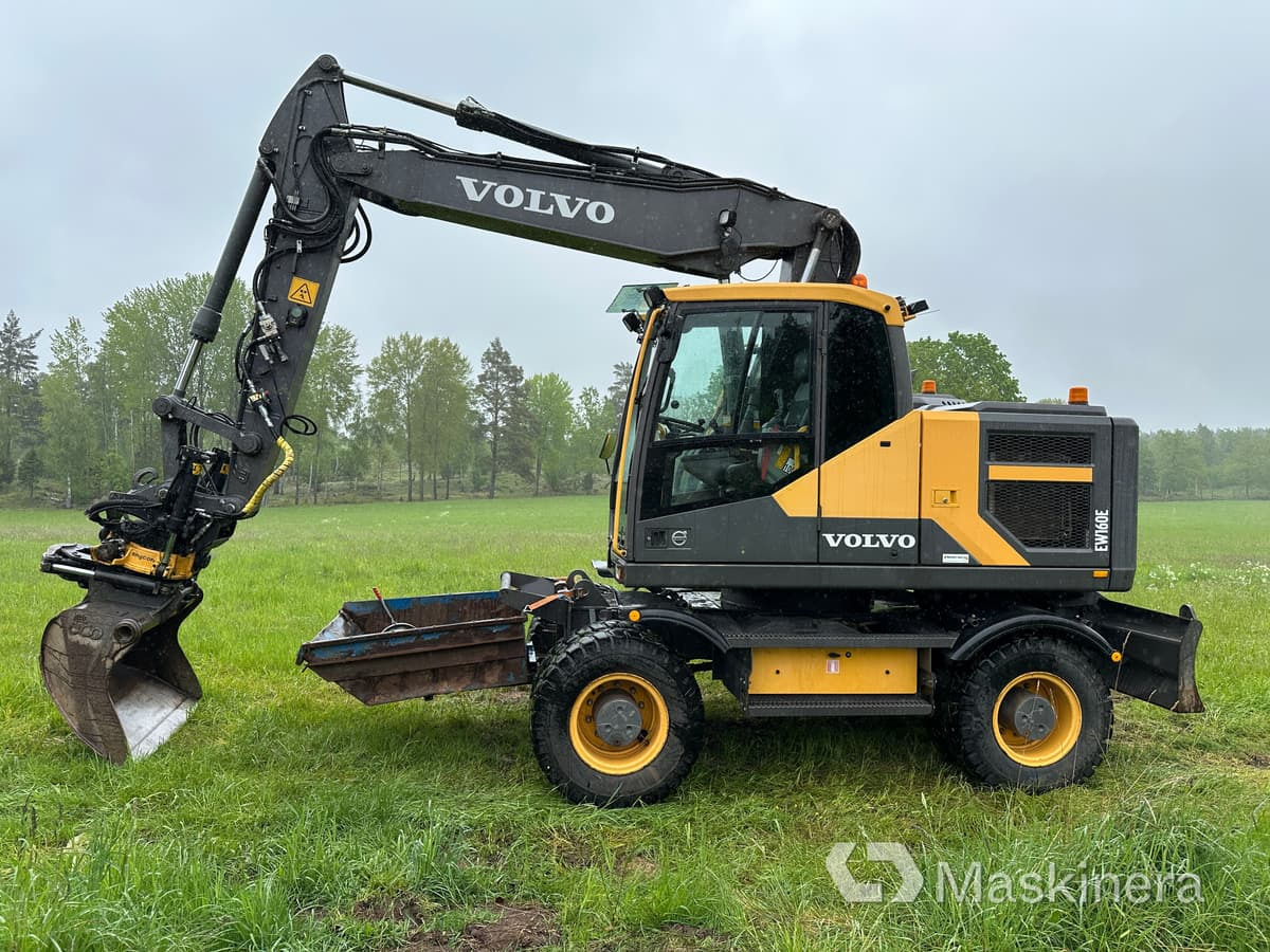 Hjulgrävare Volvo EW160E med vagn och redskap - Crawler excavator: picture 2 Hjulgrävare Volvo EW160E med vagn och redskap - Crawler excavator: picture 2