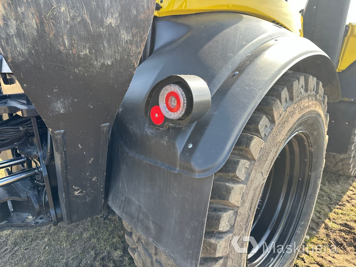 Backhoe loader Lännen 8800 M Grävlastare Lännen 8800M: picture 40 Backhoe loader Lännen 8800 M Grävlastare Lännen 8800M: picture 40