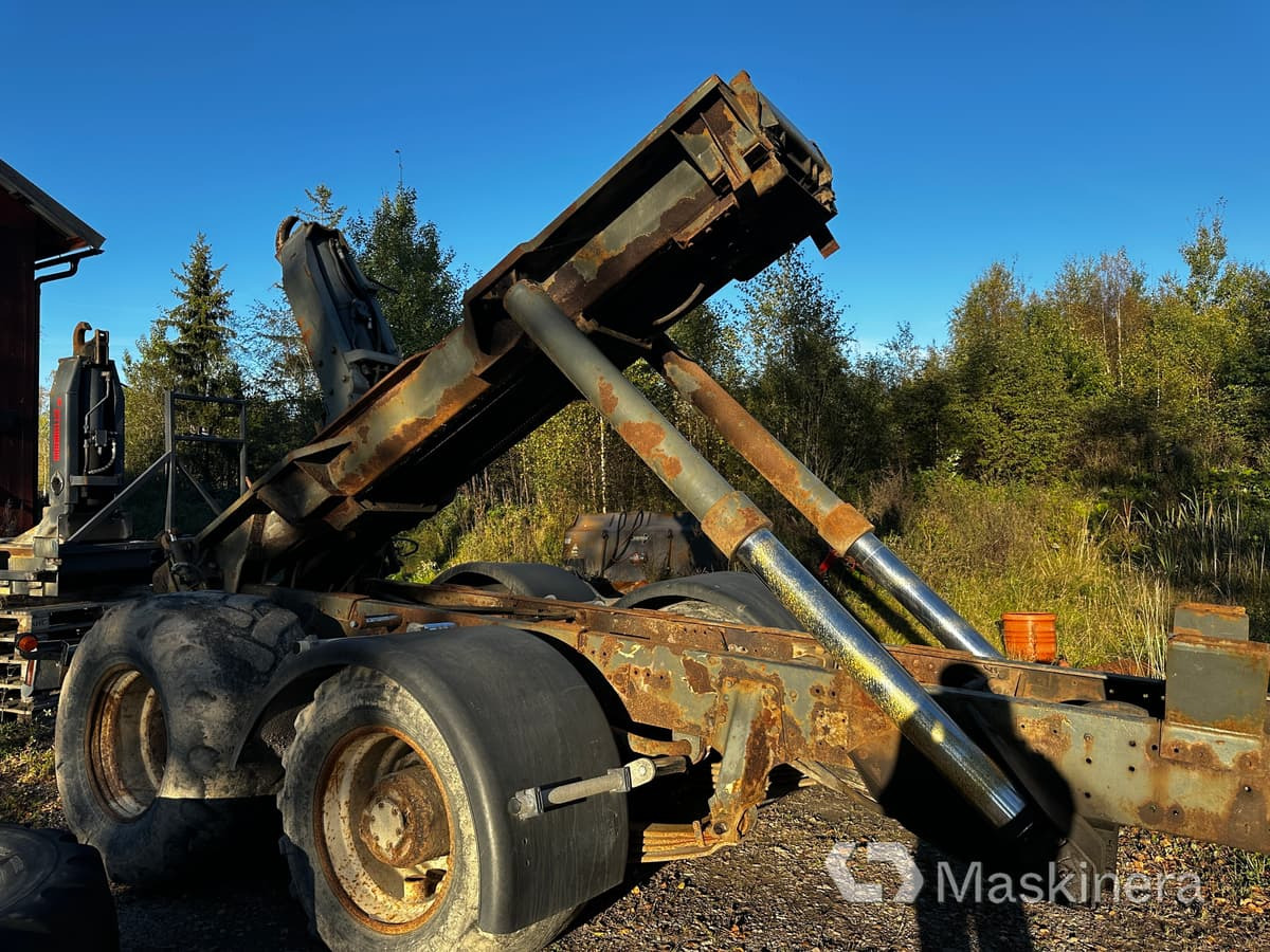 Livab kran Lastväxlarsläp Livab krok (Rep.Objekt) - Roll-off/ Skip trailer: picture 2 Livab kran Lastväxlarsläp Livab krok (Rep.Objekt) - Roll-off/ Skip trailer: picture 2