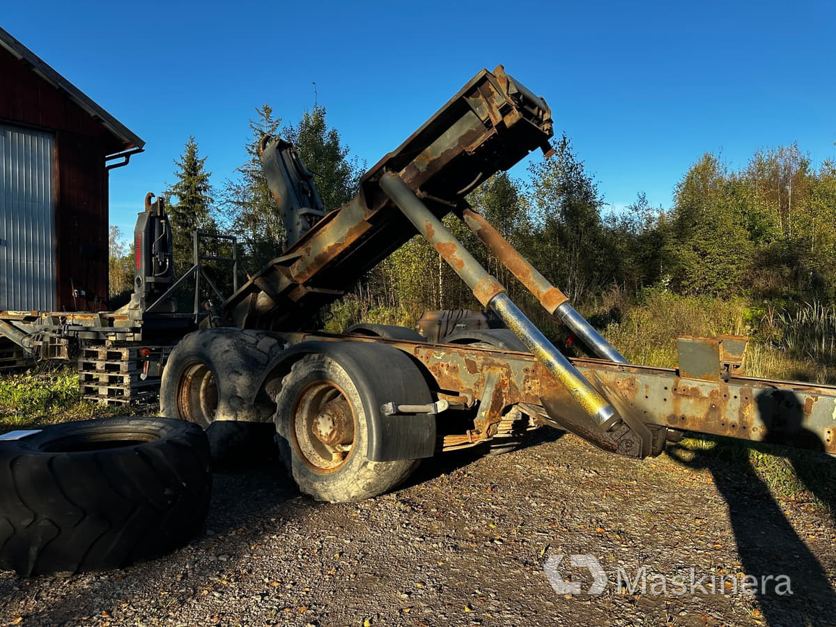 Livab kran Lastväxlarsläp Livab krok (Rep.Objekt) - Roll-off/ Skip trailer: picture 4 Livab kran Lastväxlarsläp Livab krok (Rep.Objekt) - Roll-off/ Skip trailer: picture 4