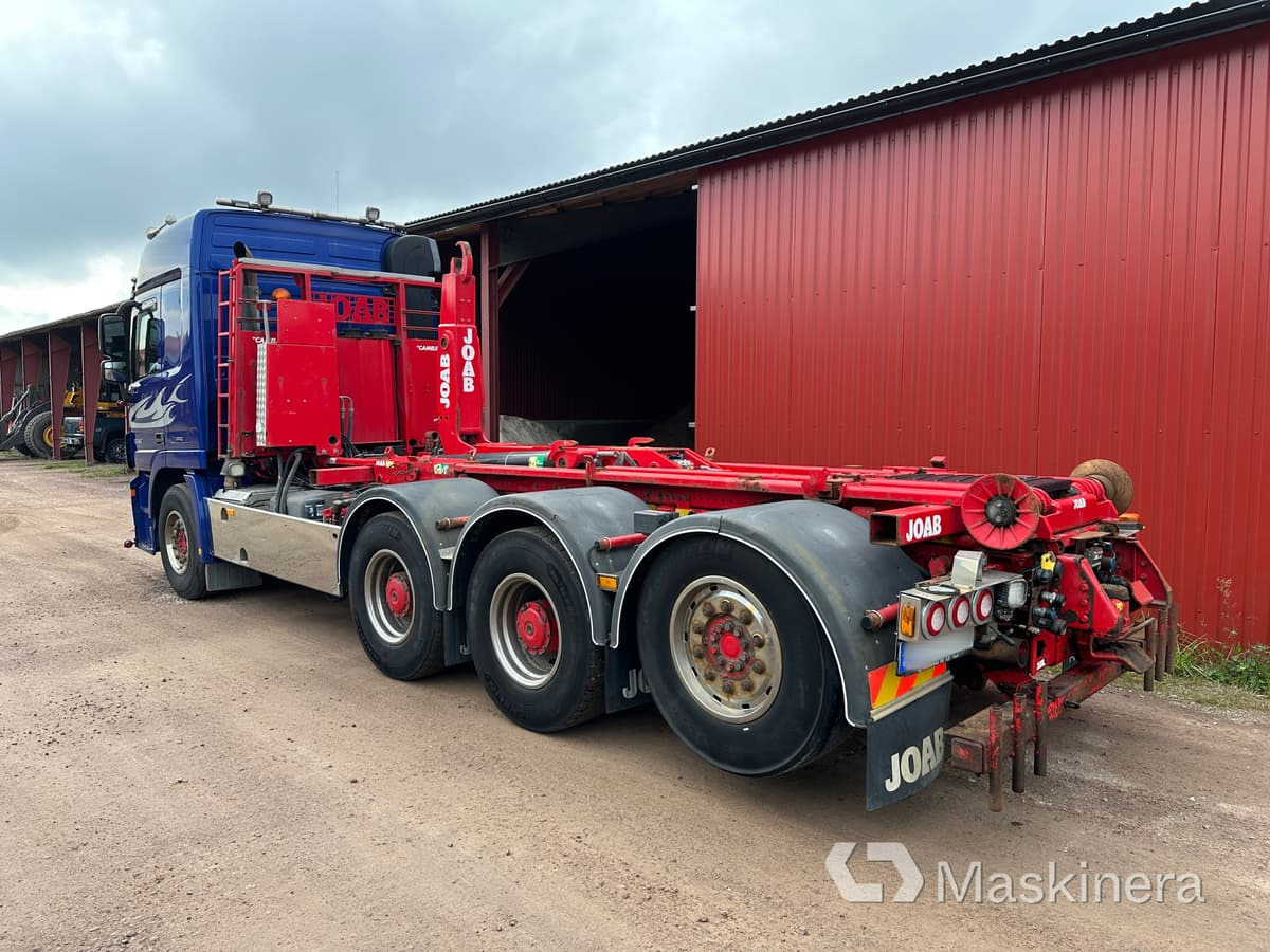 Mercedes Benz 930.24 3260L Krokbil Mercedes Benz 3260L med Cameleont - Hook lift truck: picture 4 Mercedes Benz 930.24 3260L Krokbil Mercedes Benz 3260L med Cameleont - Hook lift truck: picture 4