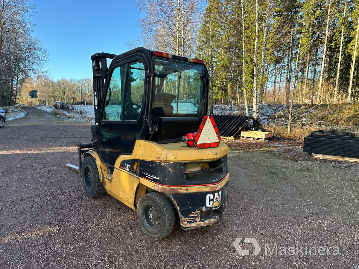 Gaffeltruck Caterpillar DP30N - Other machinery: picture 3 Gaffeltruck Caterpillar DP30N - Other machinery: picture 3