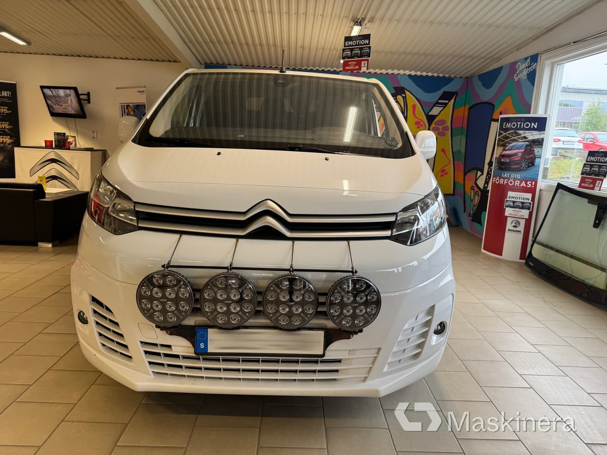 Skåpbil Citroën Jumpy - Small van: picture 2 Skåpbil Citroën Jumpy - Small van: picture 2