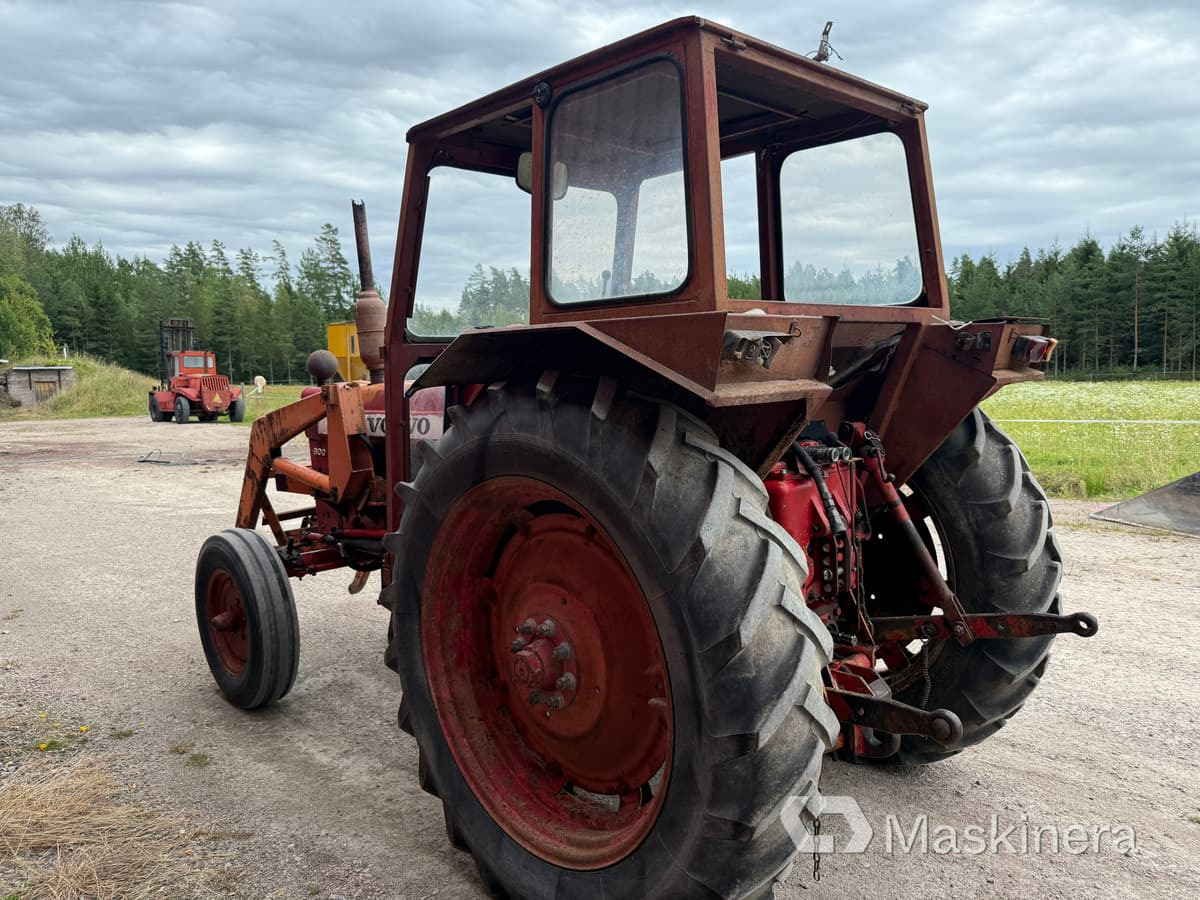 Traktor Volvo BM T600 - Farm tractor: picture 4 Traktor Volvo BM T600 - Farm tractor: picture 4