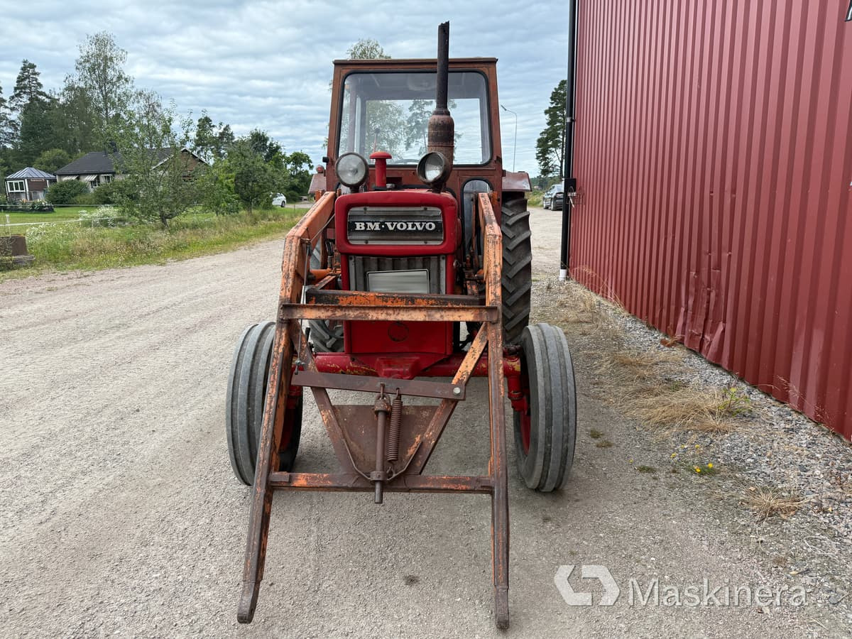 Traktor Volvo BM T600 - Farm tractor: picture 2 Traktor Volvo BM T600 - Farm tractor: picture 2