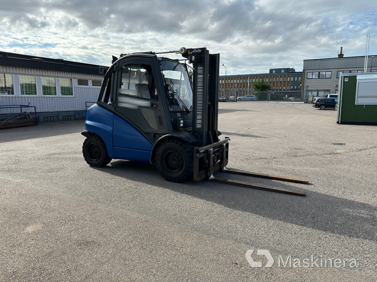 Truck Linde H50D Triplex - Diesel forklift: picture 3 Truck Linde H50D Triplex - Diesel forklift: picture 3