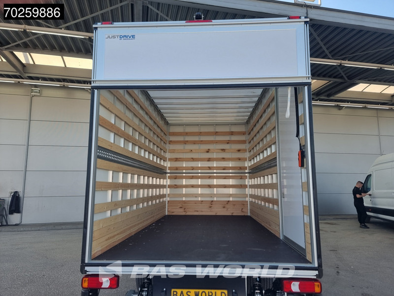 Iveco Daily 35C18 3.0L Automaat Luchtvering Laadklep Zijdeur Dubbellucht Bakwagen 180PK LED Airco Cruise Camera Lat om Lat D'Hollandia Euro6 - Box van: picture 5 Iveco Daily 35C18 3.0L Automaat Luchtvering Laadklep Zijdeur Dubbellucht Bakwagen 180PK LED Airco Cruise Camera Lat om Lat D'Hollandia Euro6 - Box van: picture 5