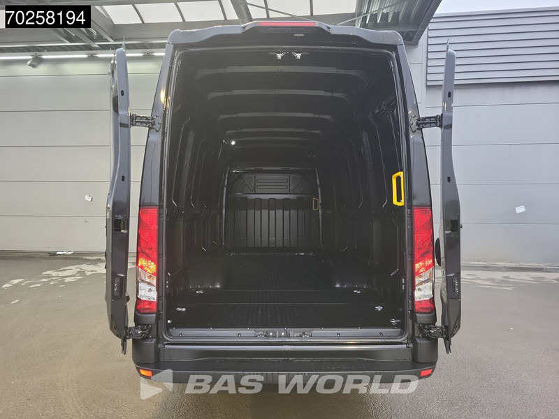 Iveco Daily 35C21 3.0L Black Edition Automaat L3H2 3,5t Trekgewicht LED ACC CarPlay Camera Parkeersensoren L4H2 16m3 Airco - Panel van: picture 2 Iveco Daily 35C21 3.0L Black Edition Automaat L3H2 3,5t Trekgewicht LED ACC CarPlay Camera Parkeersensoren L4H2 16m3 Airco - Panel van: picture 2