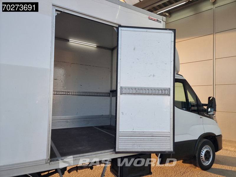 Iveco Daily 35S14 Automaat Laadklep Zijdeur Bakwagen Airco Cruise Meubelbak Koffer 20m3 Airco Cruise control - Box van: picture 3 Iveco Daily 35S14 Automaat Laadklep Zijdeur Bakwagen Airco Cruise Meubelbak Koffer 20m3 Airco Cruise control - Box van: picture 3