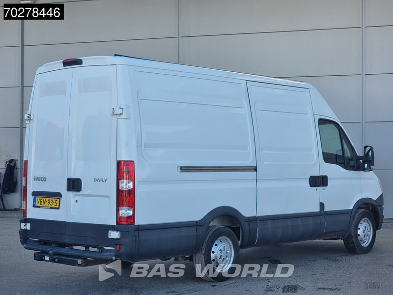 Iveco Daily 35S15 L2H2 Luchtvering 3,5t Trekhaak Airco Werkplaatsinrichting APK 01-2026 L2 12m3 Airco Trekhaak - Panel van: picture 5 Iveco Daily 35S15 L2H2 Luchtvering 3,5t Trekhaak Airco Werkplaatsinrichting APK 01-2026 L2 12m3 Airco Trekhaak - Panel van: picture 5