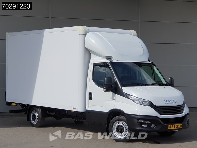Iveco Daily 35S16 Automaat Bakwagen Achterdeuren 160PK Airco Camera Euro6 Meubelbak Koffer 21m3 Airco - Box van: picture 5 Iveco Daily 35S16 Automaat Bakwagen Achterdeuren 160PK Airco Camera Euro6 Meubelbak Koffer 21m3 Airco - Box van: picture 5