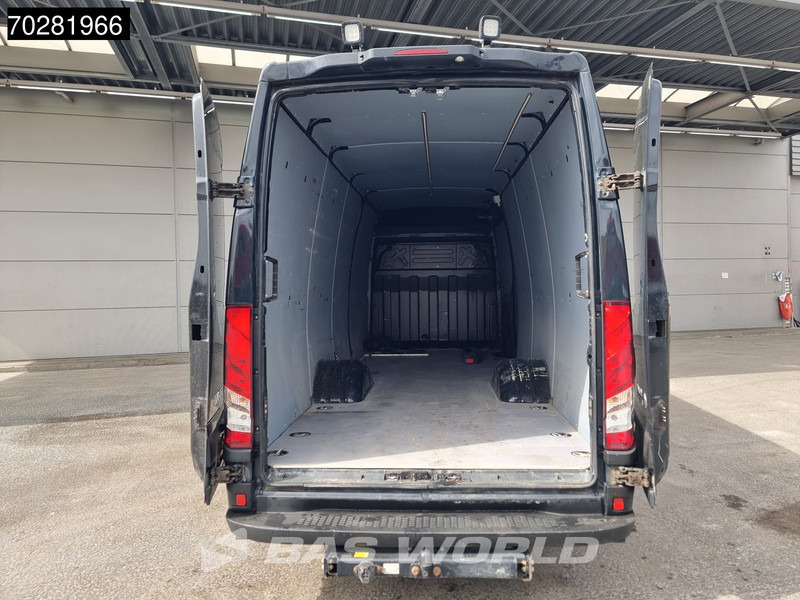 Iveco Daily 50C18 3.0L Automaat L4H2 Luchtvering Dubbellucht 3,5t Trekhaak Airco Cruise Camera Euro6 L4 16m3 Airco Trekhaak Cruise control - Panel van: picture 3 Iveco Daily 50C18 3.0L Automaat L4H2 Luchtvering Dubbellucht 3,5t Trekhaak Airco Cruise Camera Euro6 L4 16m3 Airco Trekhaak Cruise control - Panel van: picture 3