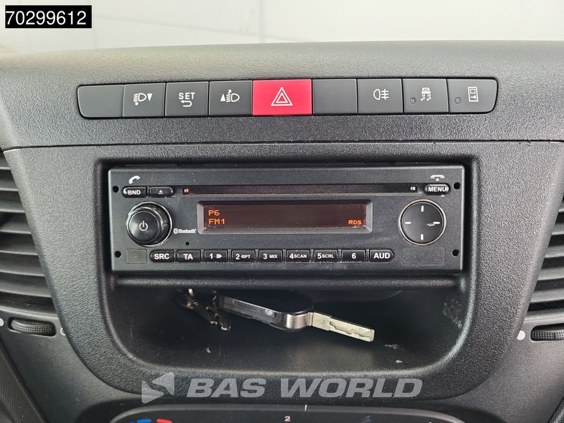 Flatbed van Iveco Daily Open Laadbak 3,5t Trekhaak Airco APK 05-2026 Euro6 Pritsche Pickup Open Box Airco Trekhaak: picture 14