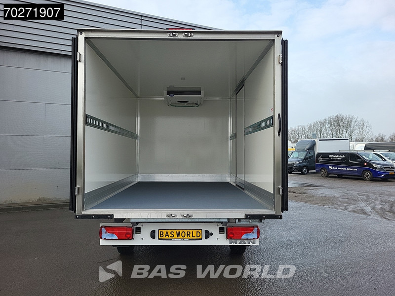 MAN TGE 3.140 Koelwagen Zijdeur Carrier CITIMAX 280 Bakwagen Koel Koeler KÜHLER 13m3 Airco - Refrigerated van: picture 3 MAN TGE 3.140 Koelwagen Zijdeur Carrier CITIMAX 280 Bakwagen Koel Koeler KÜHLER 13m3 Airco - Refrigerated van: picture 3