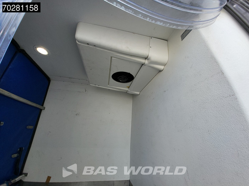 Refrigerated van MAN TGE 3.180 Koelwagen Bi-Temp Vriezer Automaat Carrier Pulsor 400mt 230V stekker Trekhaak ACC LED Navi Airco Camera Parkeersensoren Koel Koe: picture 10