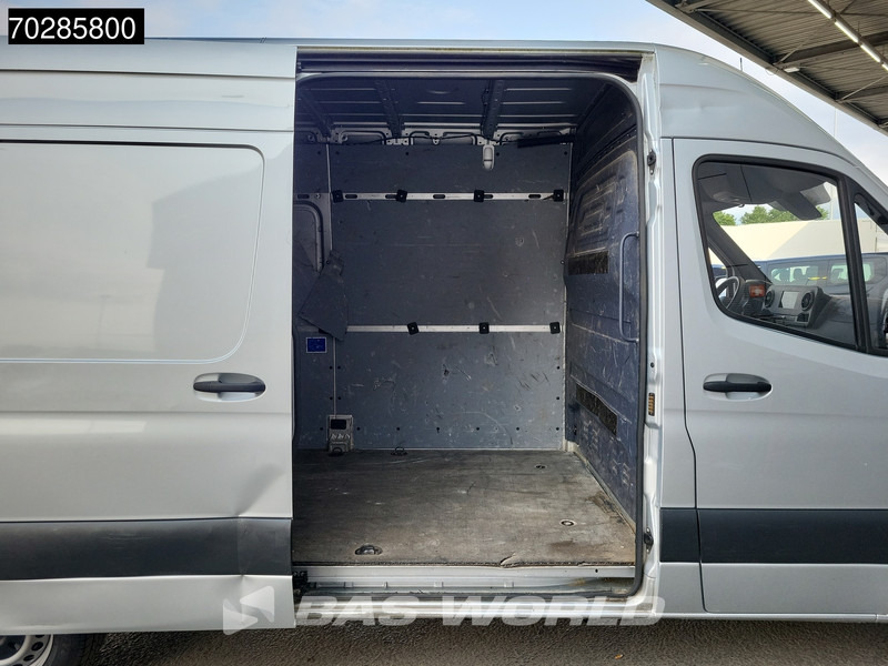 Small van Mercedes-Benz Sprinter 214 CDI Automaat L2H2 Airco Cruise Camera Parkeersensoren MBUX Euro6 L2 12m3 Airco Cruise control: picture 6