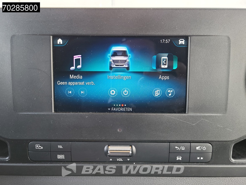 Small van Mercedes-Benz Sprinter 214 CDI Automaat L2H2 Airco Cruise Camera Parkeersensoren MBUX Euro6 L2 12m3 Airco Cruise control: picture 20