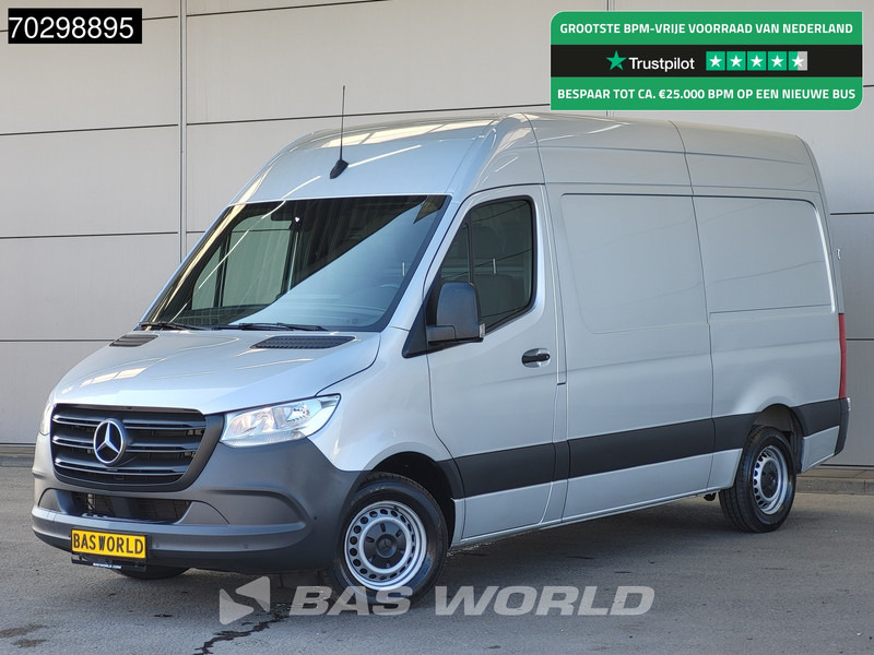 Mercedes-Benz Sprinter 315 CDI COMING SOON! Automaat L2H2 150PK Airco Camera Parkeersensoren MBUX CarPlay Euro6 L2 12m3 Airco - Small van: picture 1 Mercedes-Benz Sprinter 315 CDI COMING SOON! Automaat L2H2 150PK Airco Camera Parkeersensoren MBUX CarPlay Euro6 L2 12m3 Airco - Small van: picture 1
