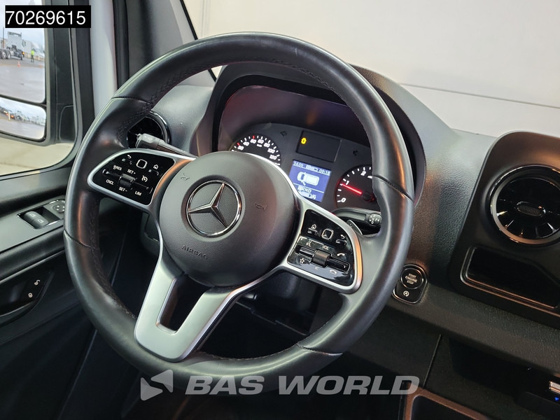 Panel van Mercedes-Benz Sprinter 319 CDI Automaat 190PK L3H2 Airco Cruise Camera MBUX CarPlay Euro6 L2 14m3 Airco Cruise control: picture 15