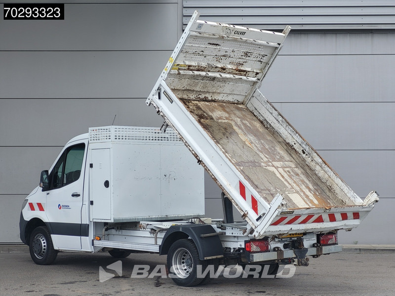 Mercedes-Benz Sprinter 514 CDI 3 zijdige Kipper 3.5t trekhaak MBUX Navi Camera Tipper Benne Open laadbak Kieper 2m3 Airco Trekhaak Cruise control - Tipper van: picture 3 Mercedes-Benz Sprinter 514 CDI 3 zijdige Kipper 3.5t trekhaak MBUX Navi Camera Tipper Benne Open laadbak Kieper 2m3 Airco Trekhaak Cruise control - Tipper van: picture 3