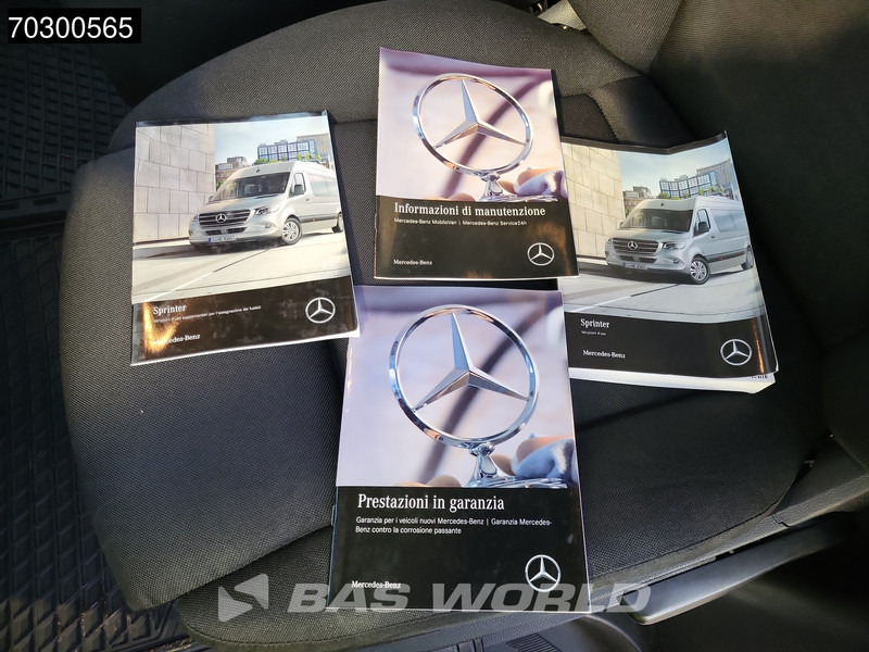 Mercedes-Benz Sprinter 515 CDI Bi-Temp Koelwagen Vriezer Achterdeuren Zijdeur Dubbellucht Carrier Xarios 5 380V Stekker 150PK Airco MBUX CarPlay Euro6 leasing Mercedes-Benz Sprinter 515 CDI Bi-Temp Koelwagen Vriezer Achterdeuren Zijdeur Dubbellucht Carrier Xarios 5 380V Stekker 150PK Airco MBUX CarPlay Euro6: picture 18 Mercedes-Benz Sprinter 515 CDI Bi-Temp Koelwagen Vriezer Achterdeuren Zijdeur Dubbellucht Carrier Xarios 5 380V Stekker 150PK Airco MBUX CarPlay Euro6 leasing Mercedes-Benz Sprinter 515 CDI Bi-Temp Koelwagen Vriezer Achterdeuren Zijdeur Dubbellucht Carrier Xarios 5 380V Stekker 150PK Airco MBUX CarPlay Euro6: picture 18