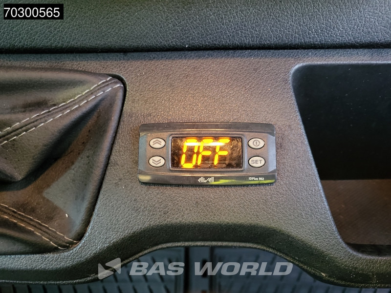 Mercedes-Benz Sprinter 515 CDI Bi-Temp Koelwagen Vriezer Achterdeuren Zijdeur Dubbellucht Carrier Xarios 5 380V Stekker 150PK Airco MBUX CarPlay Euro6 leasing Mercedes-Benz Sprinter 515 CDI Bi-Temp Koelwagen Vriezer Achterdeuren Zijdeur Dubbellucht Carrier Xarios 5 380V Stekker 150PK Airco MBUX CarPlay Euro6: picture 16 Mercedes-Benz Sprinter 515 CDI Bi-Temp Koelwagen Vriezer Achterdeuren Zijdeur Dubbellucht Carrier Xarios 5 380V Stekker 150PK Airco MBUX CarPlay Euro6 leasing Mercedes-Benz Sprinter 515 CDI Bi-Temp Koelwagen Vriezer Achterdeuren Zijdeur Dubbellucht Carrier Xarios 5 380V Stekker 150PK Airco MBUX CarPlay Euro6: picture 16