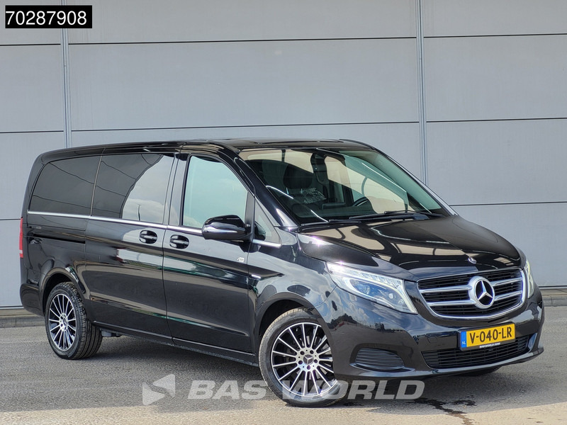 Mercedes-Benz V-Klasse 200 Dubbel Cabine 2 x Schuifdeur Leder LED L2H1 Trekhaak Navi Airco Camera Cruise Automaat Euro6 DC Doka Mixto L2 4m3 Airco Trek - Small van: picture 5 Mercedes-Benz V-Klasse 200 Dubbel Cabine 2 x Schuifdeur Leder LED L2H1 Trekhaak Navi Airco Camera Cruise Automaat Euro6 DC Doka Mixto L2 4m3 Airco Trek - Small van: picture 5