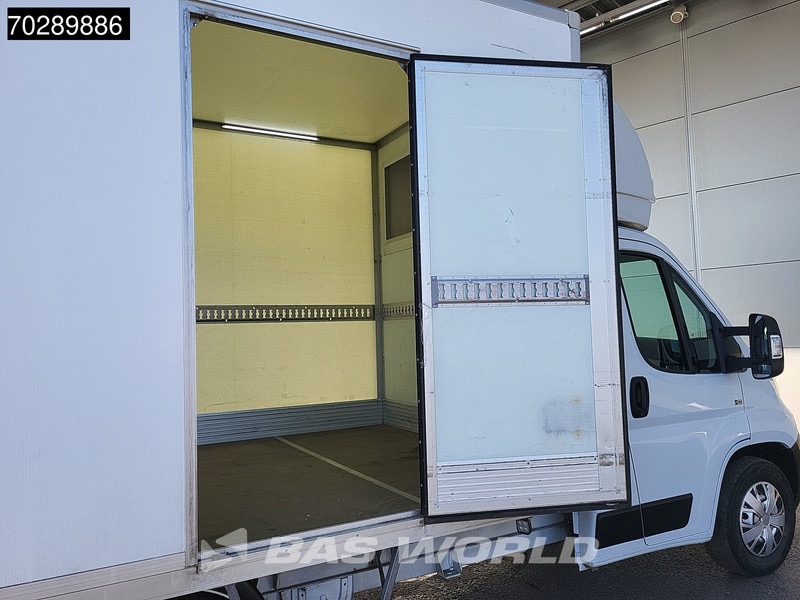 Box van Opel Movano 165PK Laadklep Zijdeur Bakwagen Airco Cruise Camera Standkachel Euro6 Meubelbak Koffer 16m3 Airco Cruise control: picture 8 Box van Opel Movano 165PK Laadklep Zijdeur Bakwagen Airco Cruise Camera Standkachel Euro6 Meubelbak Koffer 16m3 Airco Cruise control: picture 8