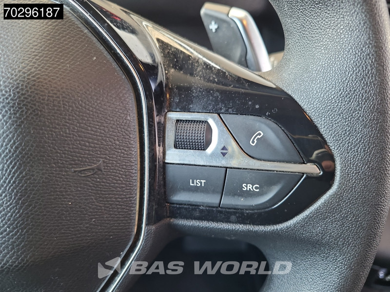 Small van Peugeot Partner 130pk Benzine Emissievrij L1H1 Navi Airco Cruise Parkeersensoren Euro6 L1 Kompakt Airco Trekhaak Cruise control: picture 17 Small van Peugeot Partner 130pk Benzine Emissievrij L1H1 Navi Airco Cruise Parkeersensoren Euro6 L1 Kompakt Airco Trekhaak Cruise control: picture 17