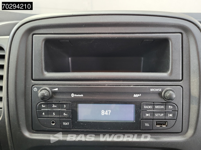Small van Renault Trafic 125PK L2 Airco Cruise Trekhaak L2H1 Airco Trekhaak Cruise control: picture 14