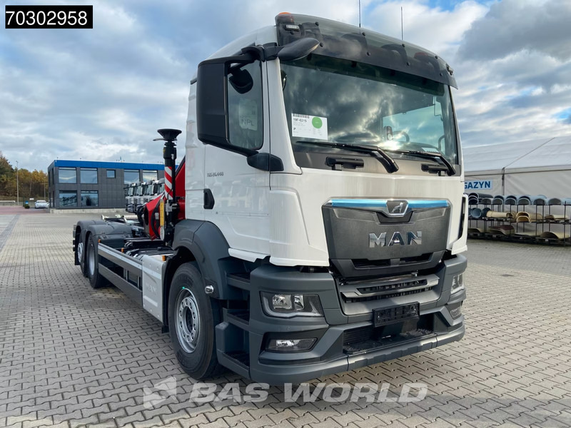 MAN TGS 26.440 6X2 NEW! Fassi 235A.0.25 Kran Crane Hyva 20-57-S Euro 6 - Hook lift truck, Crane truck: picture 3 MAN TGS 26.440 6X2 NEW! Fassi 235A.0.25 Kran Crane Hyva 20-57-S Euro 6 - Hook lift truck, Crane truck: picture 3
