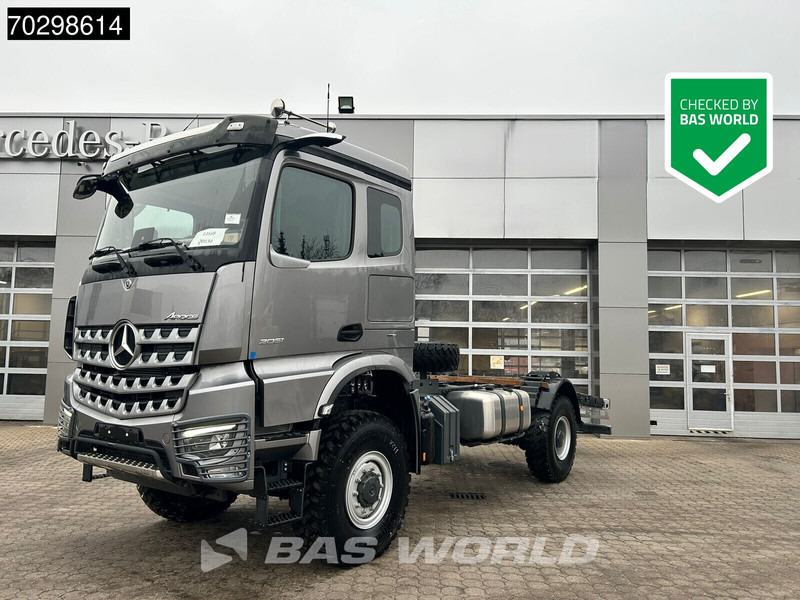 Mercedes-Benz Acrocs 2051 Arocs 4X4 NEW 4x4 chassis! Camper base Steel suspension Big-Axle Automatic Euro 6 - Cab chassis truck: picture 1 Mercedes-Benz Acrocs 2051 Arocs 4X4 NEW 4x4 chassis! Camper base Steel suspension Big-Axle Automatic Euro 6 - Cab chassis truck: picture 1