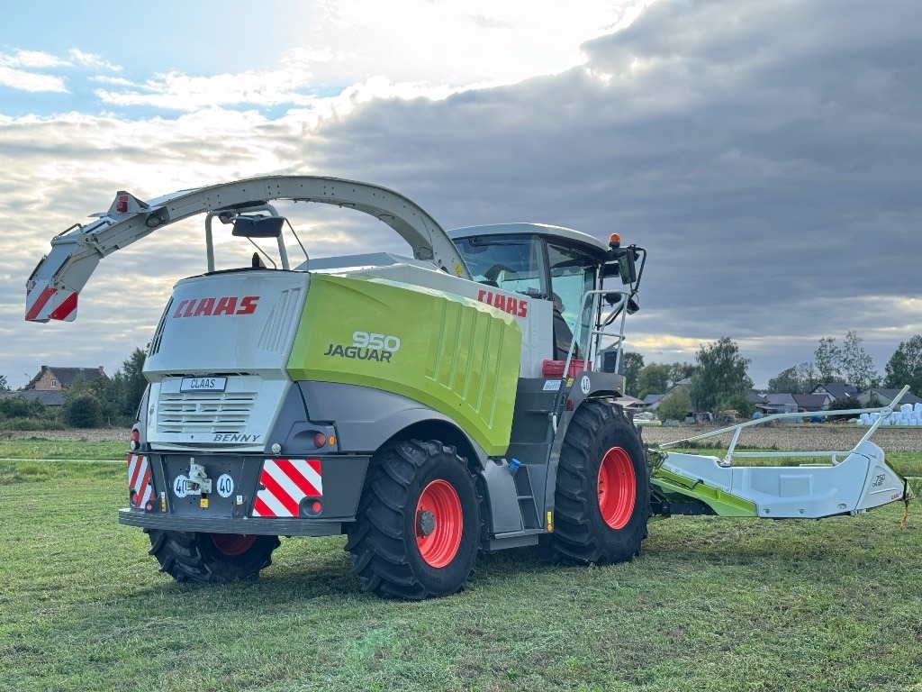 Forage harvester Claas Jaguar 950 Allrad + Claas Orbis 750: picture 9