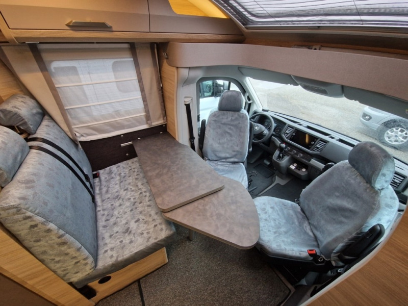 Semi-integrated motorhome Knaus Van Ti Plus 650 MEG Platinum Selection: picture 8 Semi-integrated motorhome Knaus Van Ti Plus 650 MEG Platinum Selection: picture 8