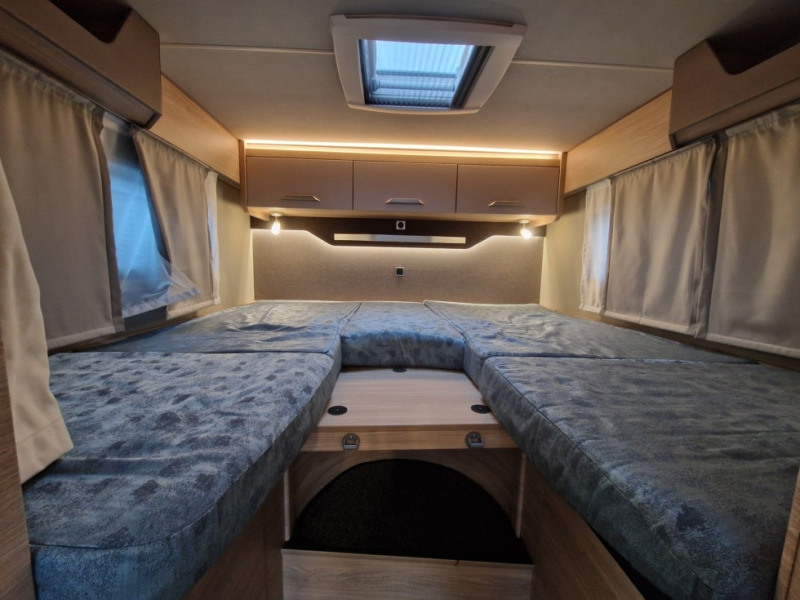 Semi-integrated motorhome Knaus Van Ti Plus 650 MEG Platinum Selection: picture 11 Semi-integrated motorhome Knaus Van Ti Plus 650 MEG Platinum Selection: picture 11
