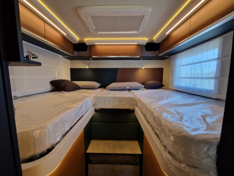 New Semi-integrated motorhome Laika Kreos 5009 L: picture 17