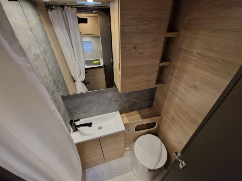 New Caravan Weinsberg CaraOne 420 QD: picture 10 New Caravan Weinsberg CaraOne 420 QD: picture 10