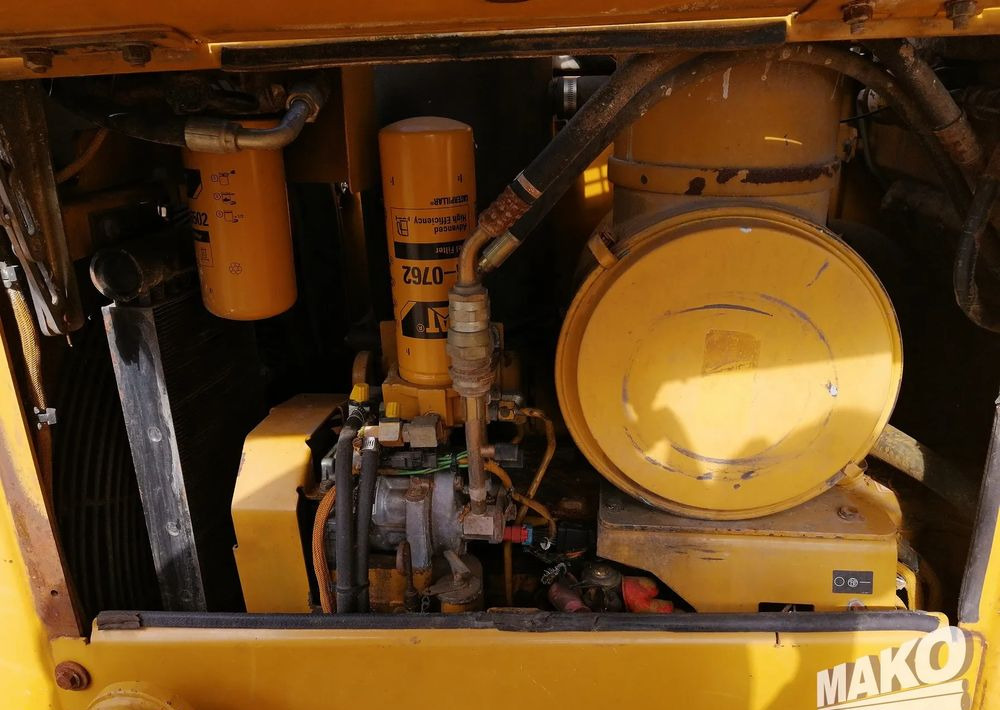 Bulldozer Caterpillar D6N LGP: picture 13