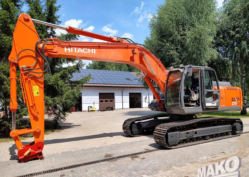 Hitachi ZX250 LCN-3 - Crawler excavator: picture 1 Hitachi ZX250 LCN-3 - Crawler excavator: picture 1