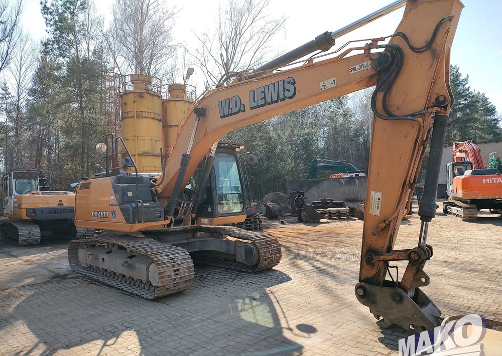 Crawler excavator Komatsu CX 210 D: picture 6